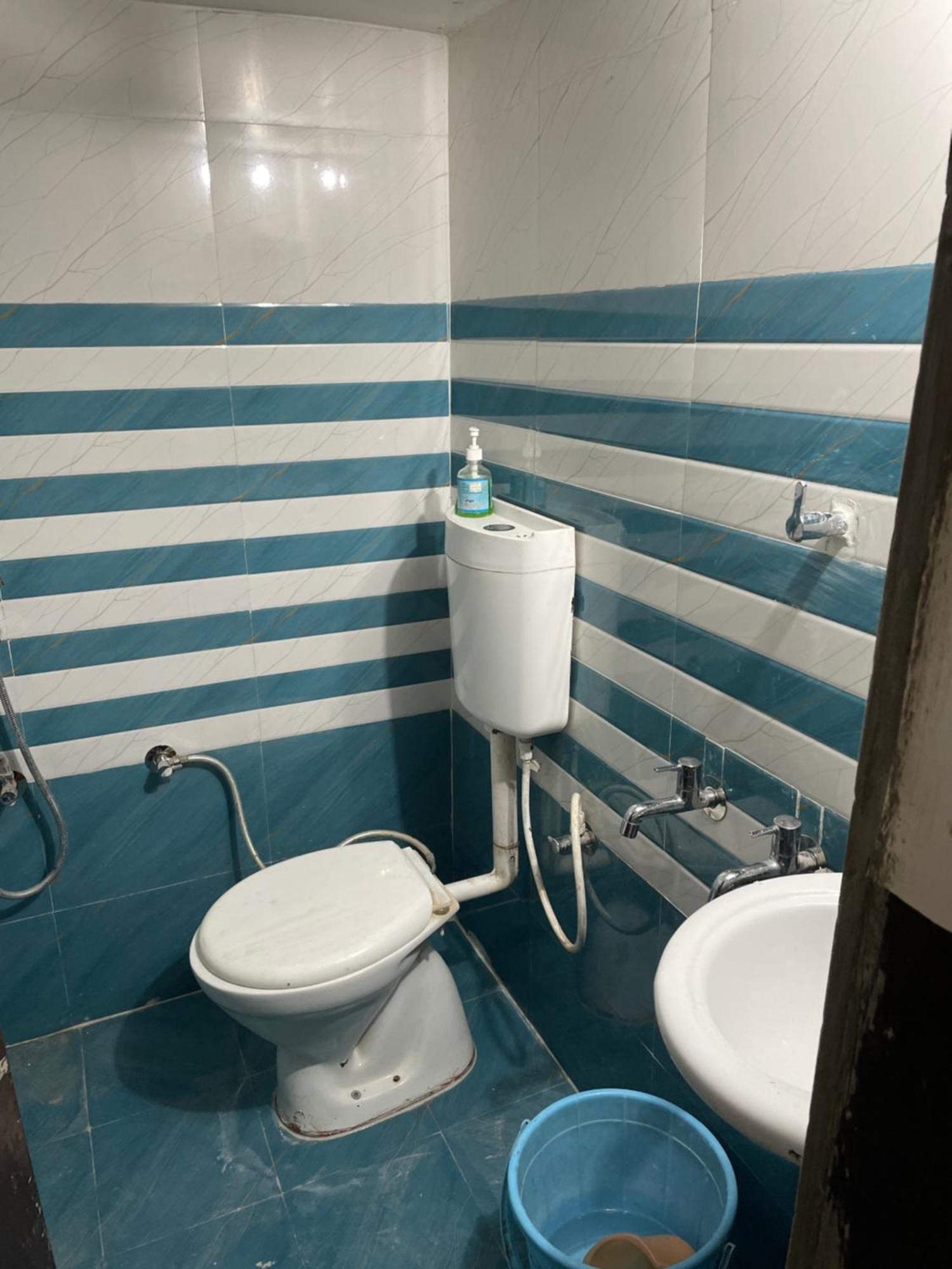 Shree Balaji Homestay Ayodhya Exterior photo